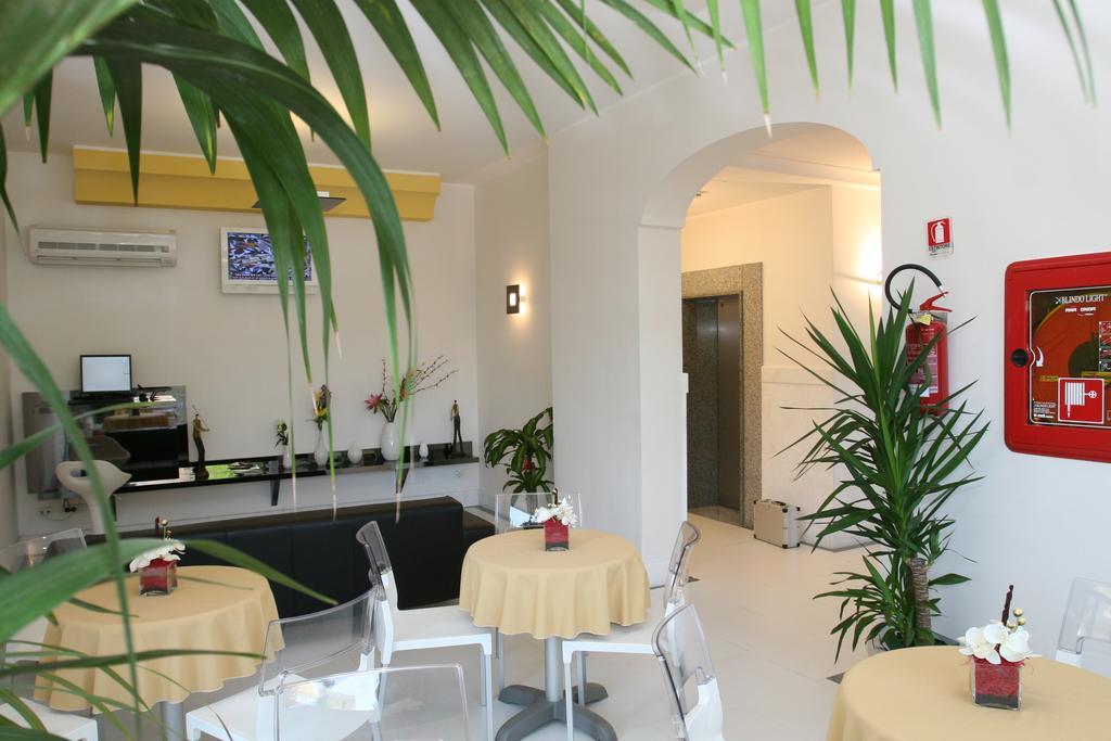 Rama Palace Hotel Casalnuovo Di Napoli Bagian luar foto